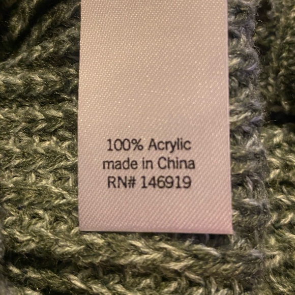 SO Lace-up V-neck Sweater in Heather Green - size small - Picture 5 of 8